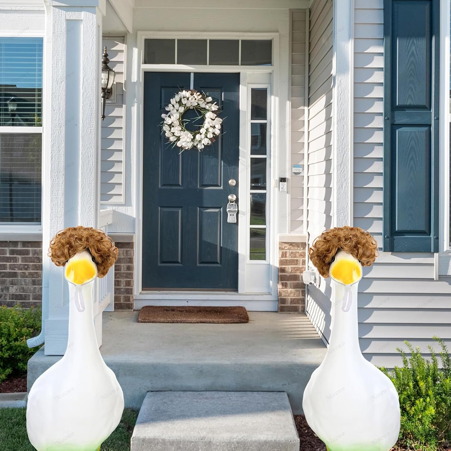 Cute Funny Brown Big Goose Curly Hair Exploding Head Wigs Chook Hamster Wig Porch Goose Synthetic Wig for Lawn Garden Outdoor Decor Pet Accessories for Halloween Christmas Eve...