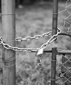 Gate Chain for Outdoor Fence - Rustproof Metal Gate Latch Chain with Hooks, Secure and Durable for Garden, Yard, and Farm Use - Easy Installation, Weather Resistant (1 Pack)