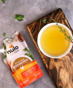Nulo Freestyle Bone Broth, Premium Food Topper for Cats and Dogs, with Collagen and Chondroitin Sulfate to Help Boost The Quality of Your Pet’s Coat and Skin, 20 FL Oz Pouch
