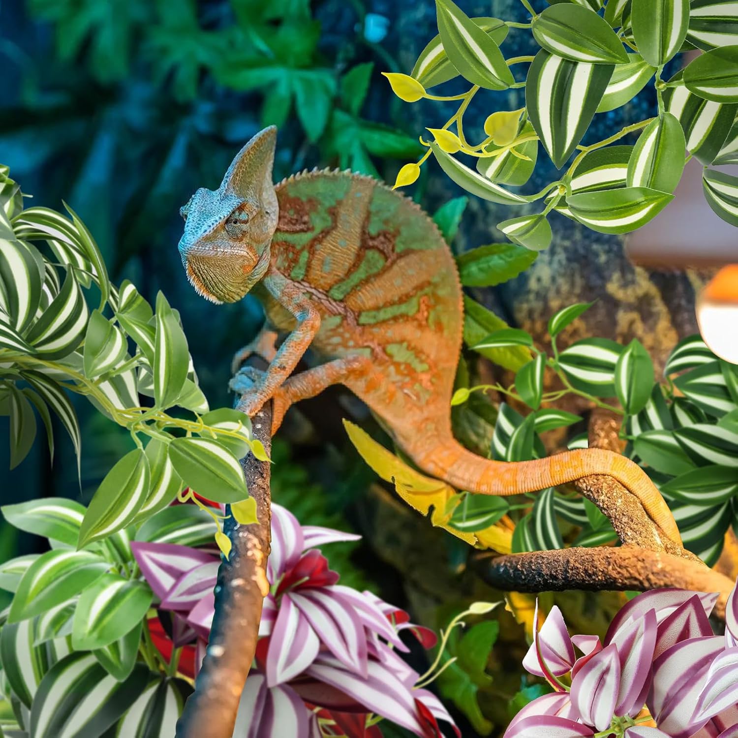 QUOZUO 2 Pack Reptile Plants, Artificial Hanging Plants with Suction Cups, Habitat Decor Plastic Vines Decorations for Bearded Dragons Lizards Snake Geckos Frogs -Purple and Green